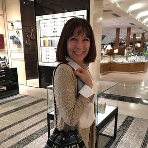 Meet your Posher, Alana